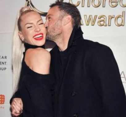 Journey River Green father Broan Austin with Sharna Burgess are soon going to be parents.